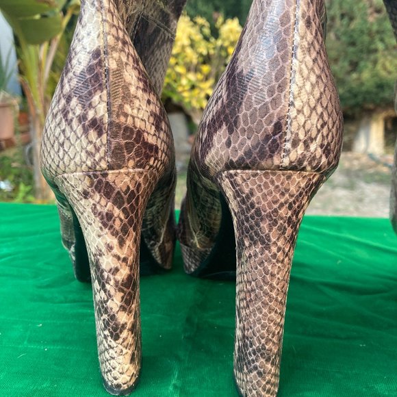 Worthington Women's Size 7  Platform Snakeskin style zip up platform gogo boots - Picture 4 of 4